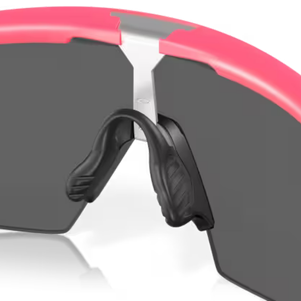 Oakley Sphaera Sunglasses 0OO9403-940310