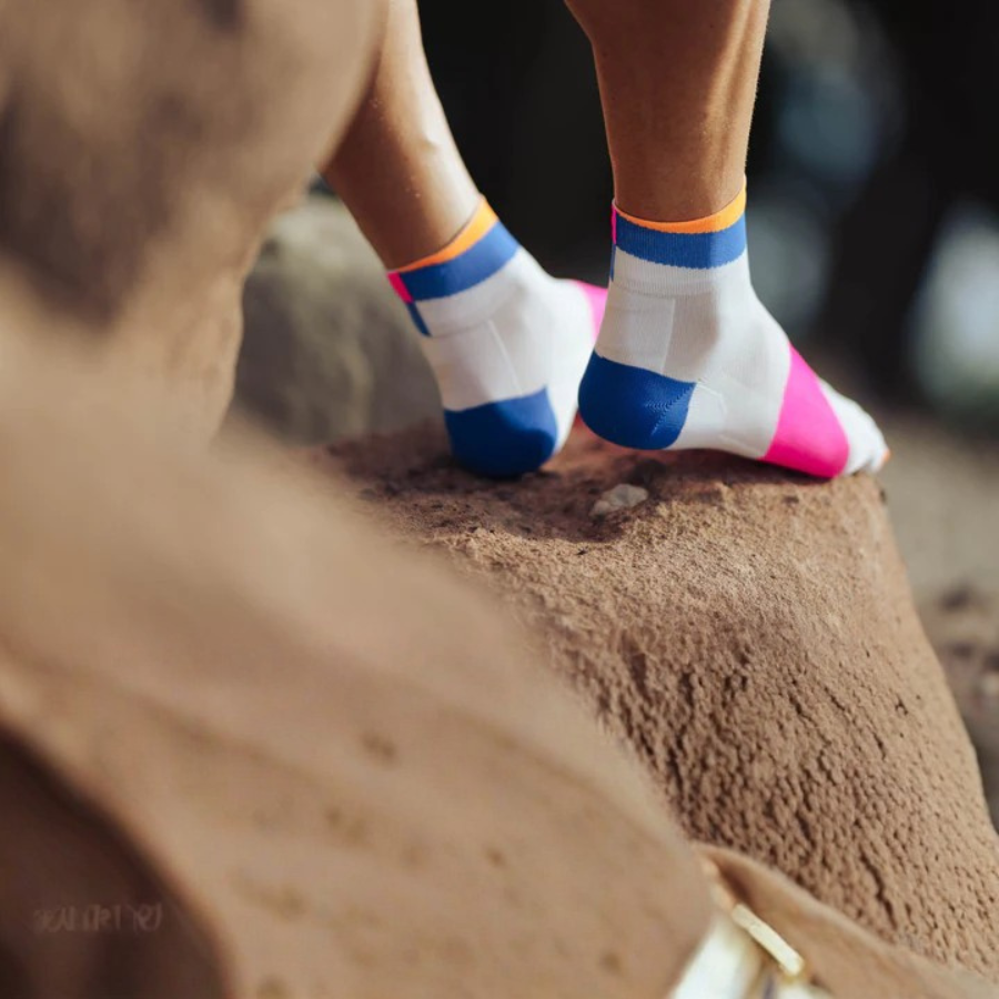 Incylence Unisex's Ultralight Low-Cut Running Socks (Spirals Short)