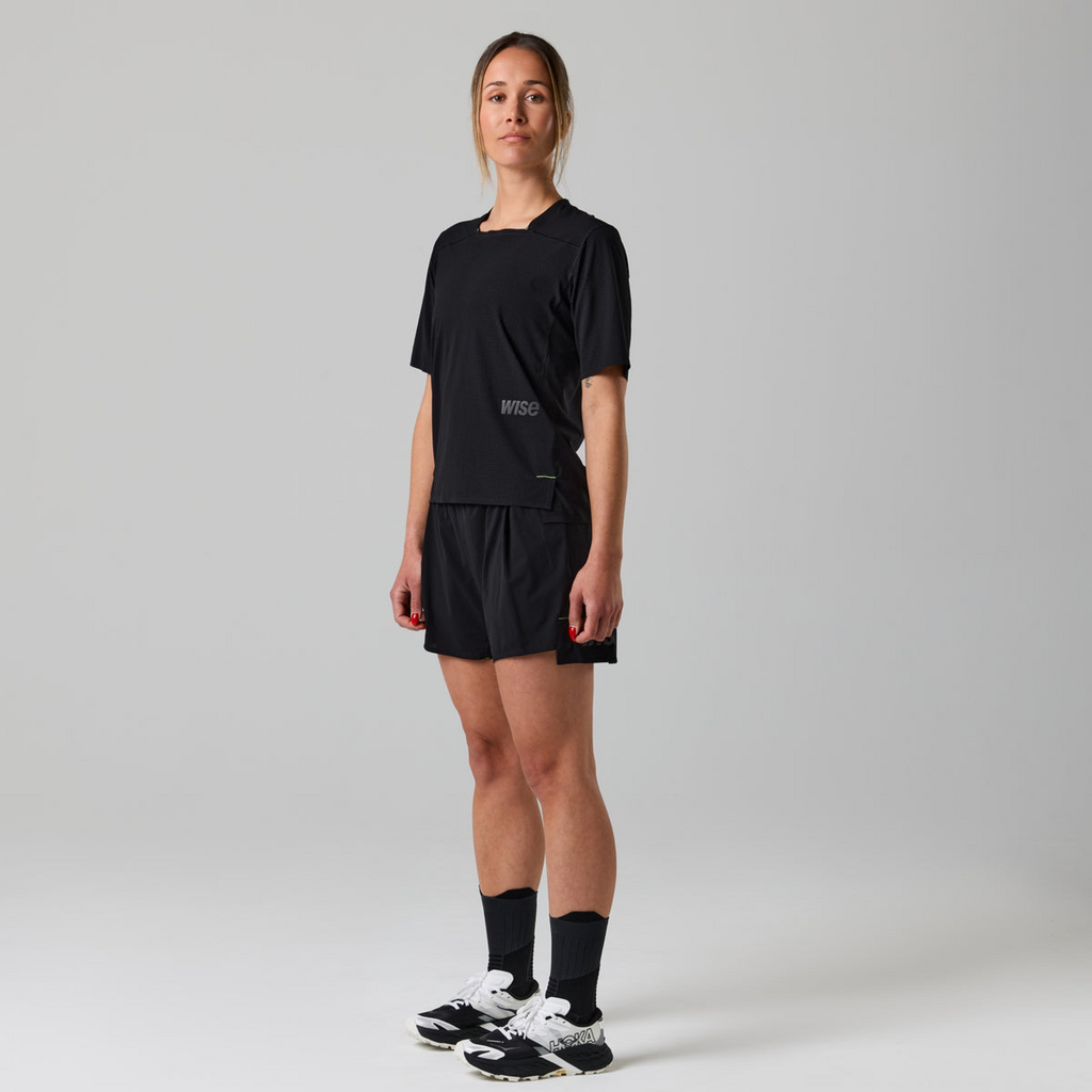 WISE Women's T-shirt 230