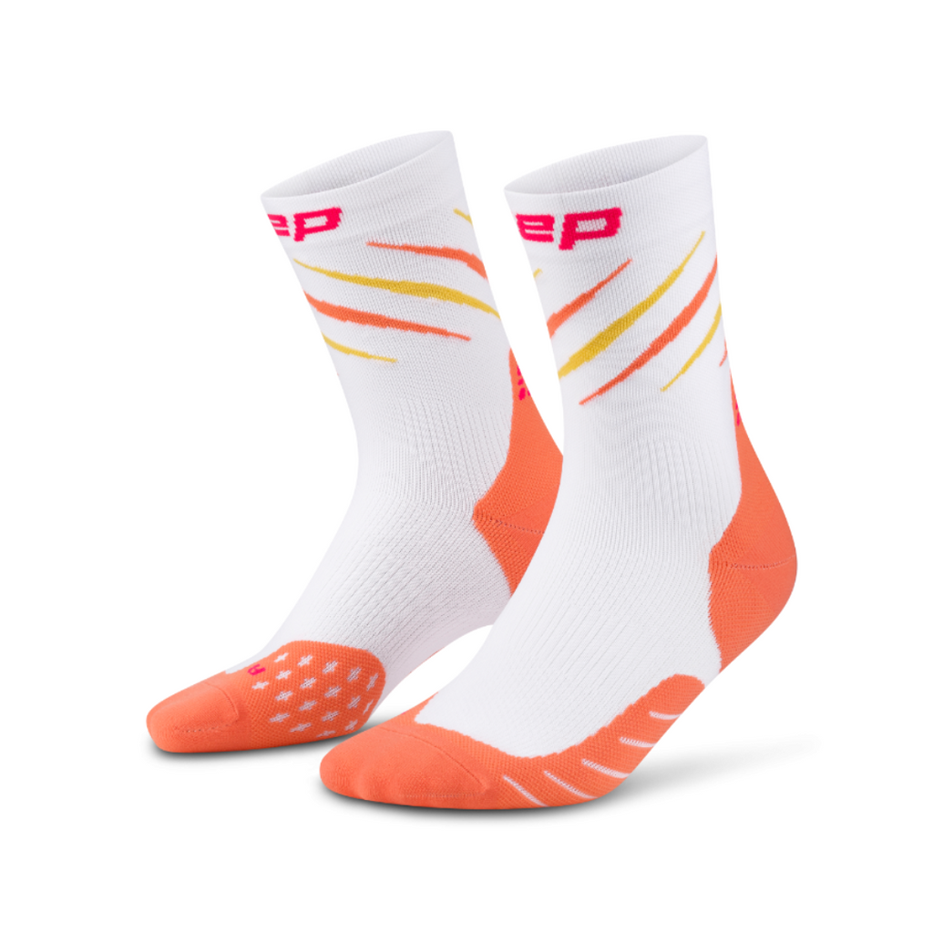 CEP Women's The Core Run Compression Socks Mid Cut (EDT. CLAWS)