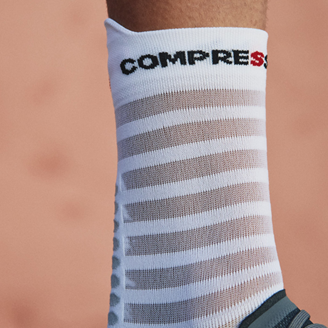 Compressport Unisex's Pro Racing Socks V4.0 Ultralight RH