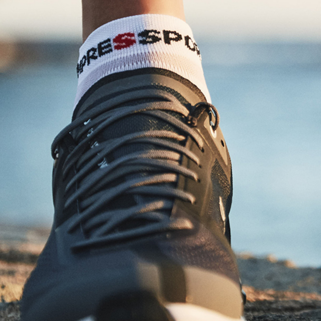 Compressport Unisex's Pro Racing Socks V4.0 Ultralight RL
