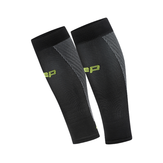 CEP Men's The Core Run Compression Ultralight Sleeves Calf 4.0