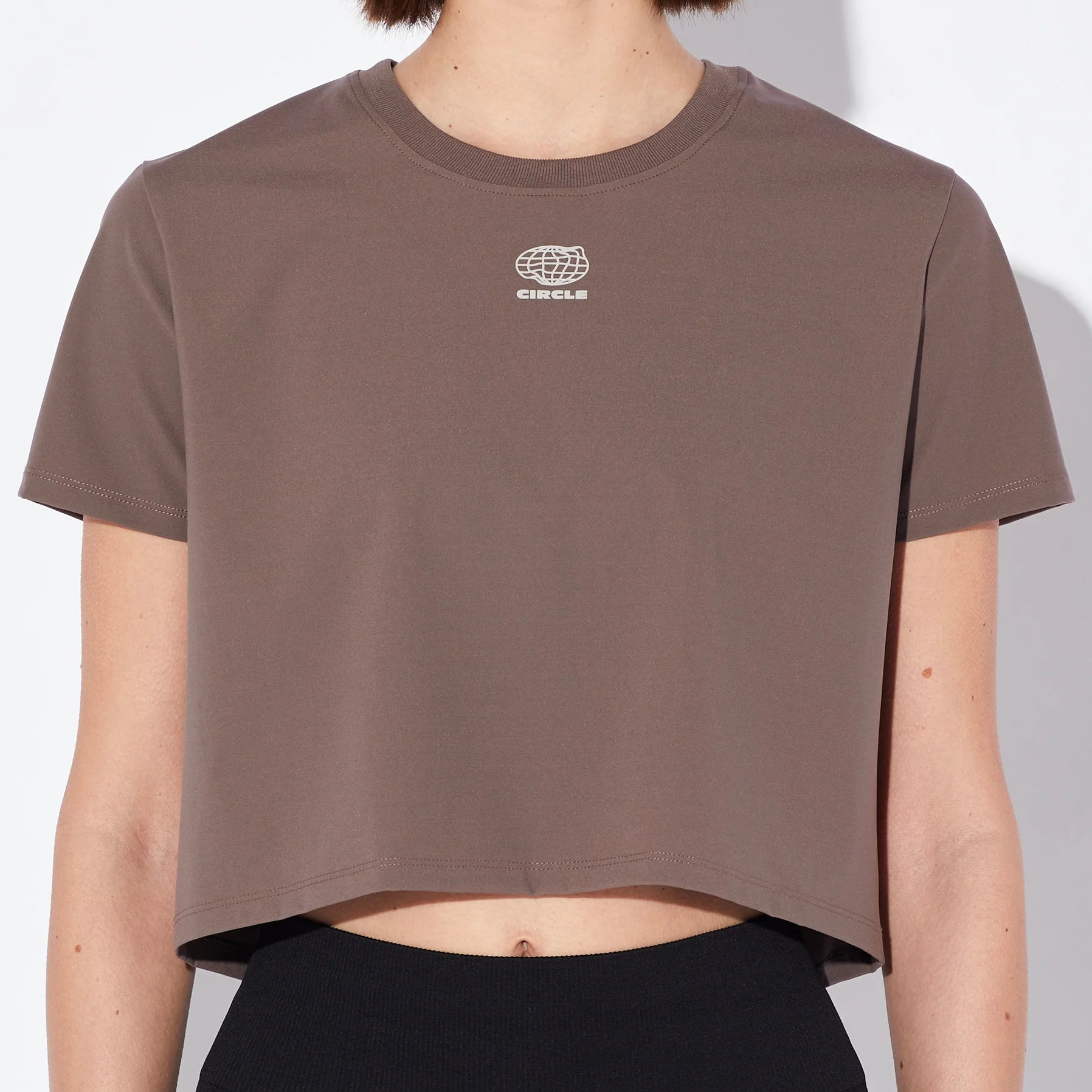 CIRCLE Women's Crop Top Smooth Operator 2.0