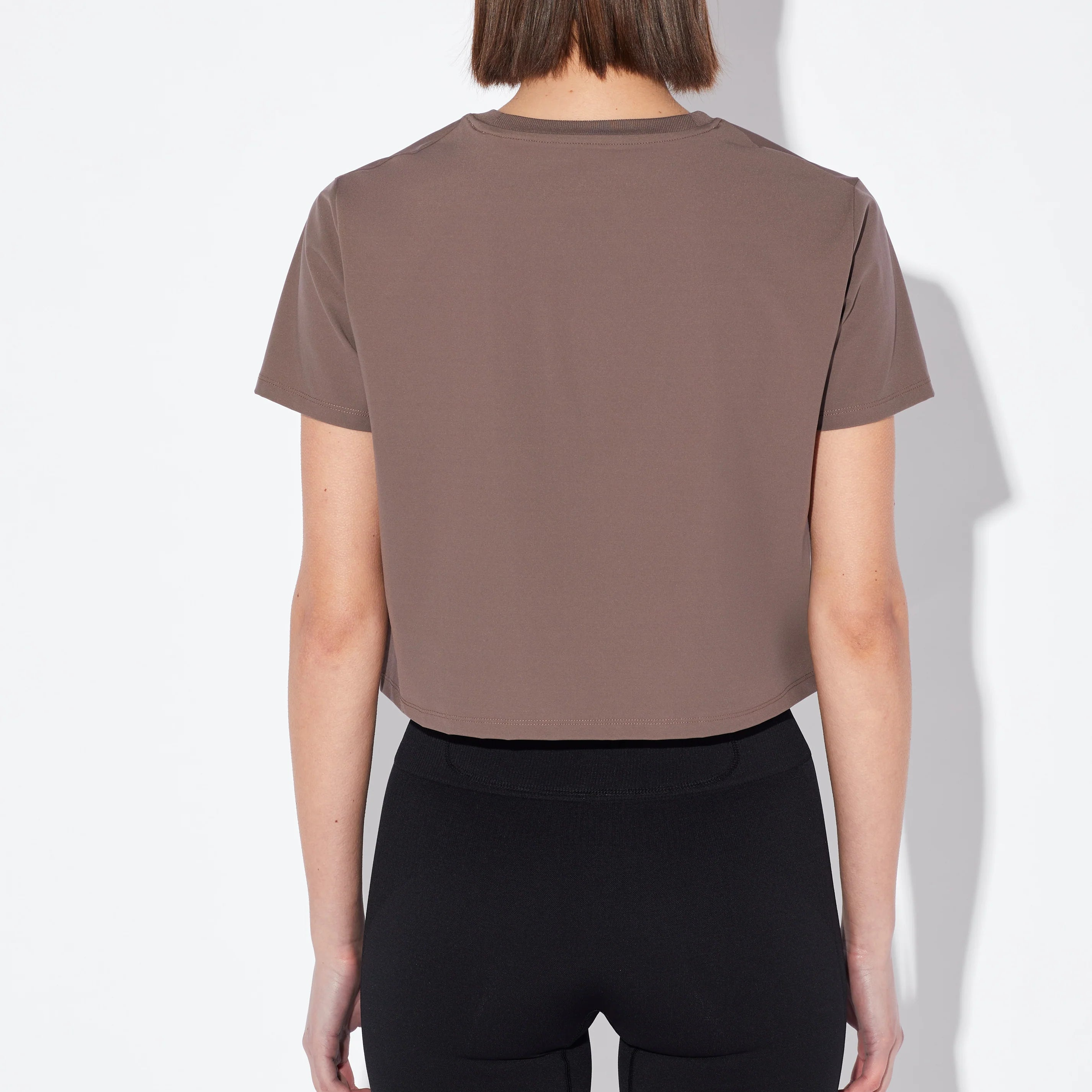 CIRCLE Women's Crop Top Smooth Operator 2.0