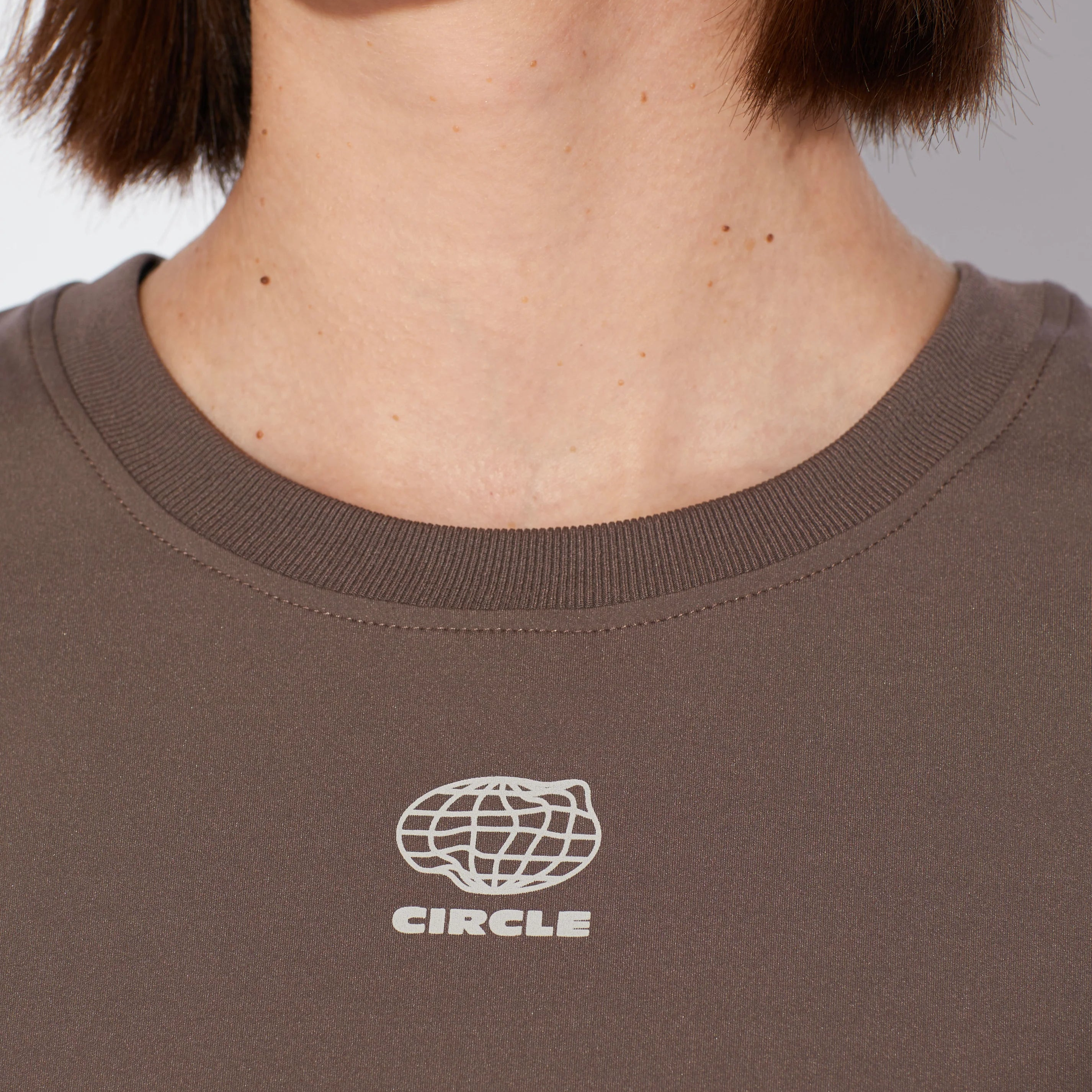 CIRCLE Women's Crop Top Smooth Operator 2.0