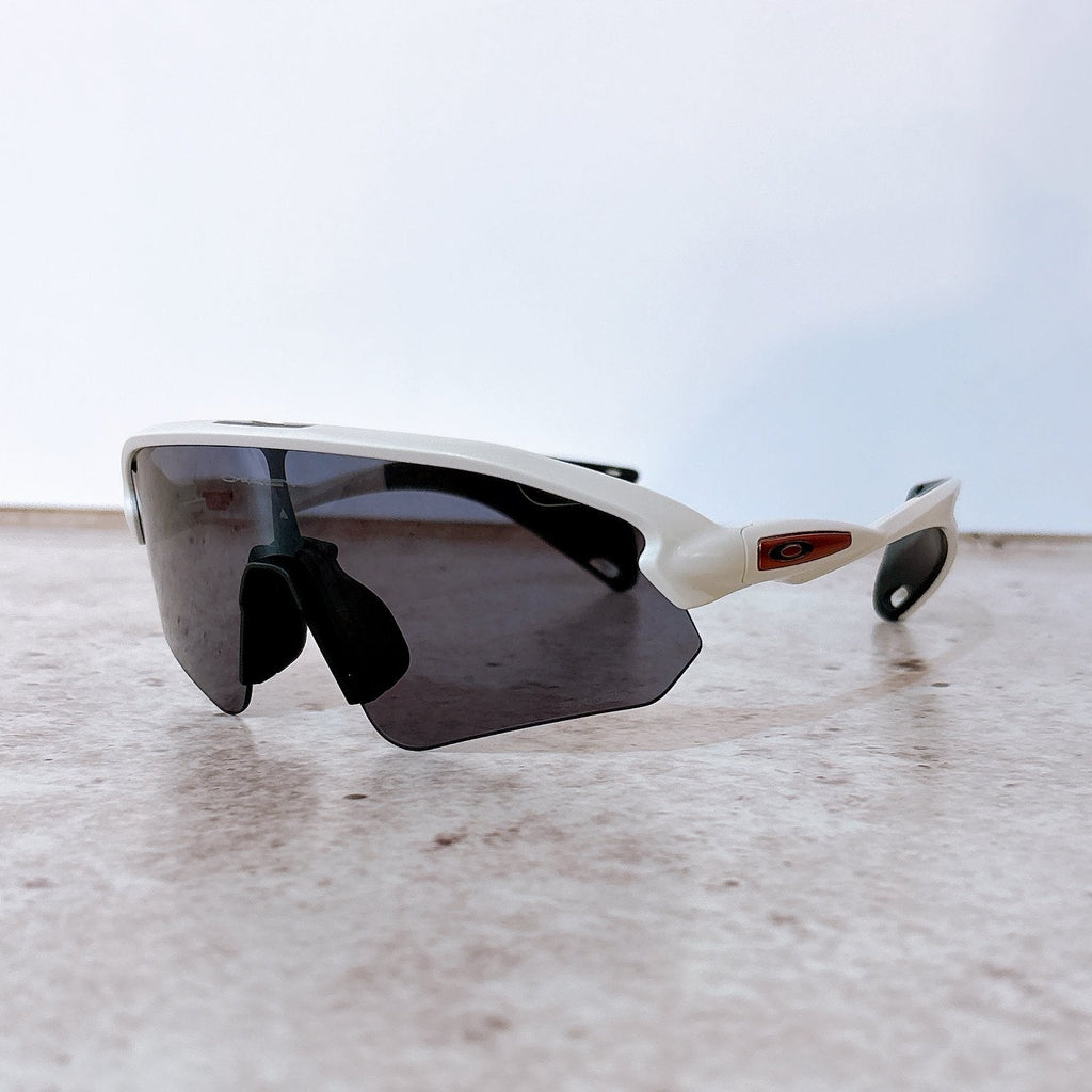 Oakley Stunt Devil A Sunglasses 0OO9525-952505