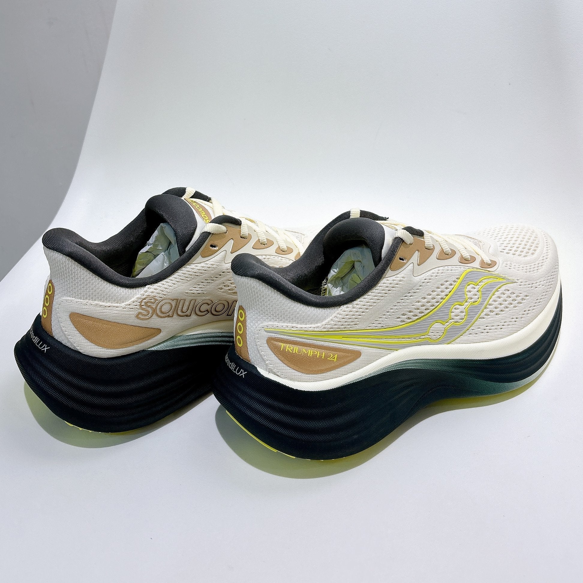 Saucony Unisex's Triumph 24 Road Running Shoes