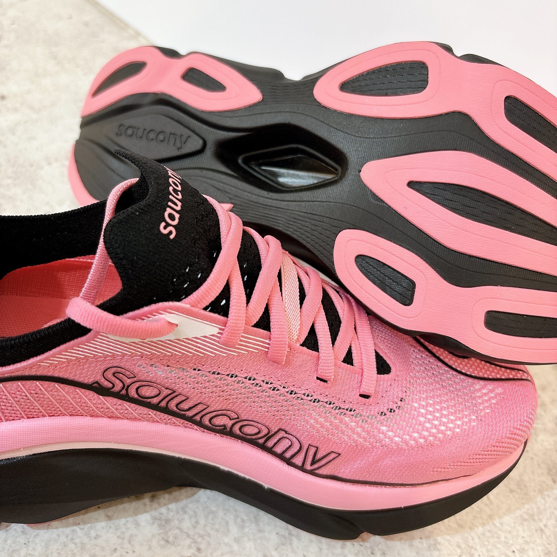 Saucony Unisex's Endorphin Elite 3 Road Running Shoes