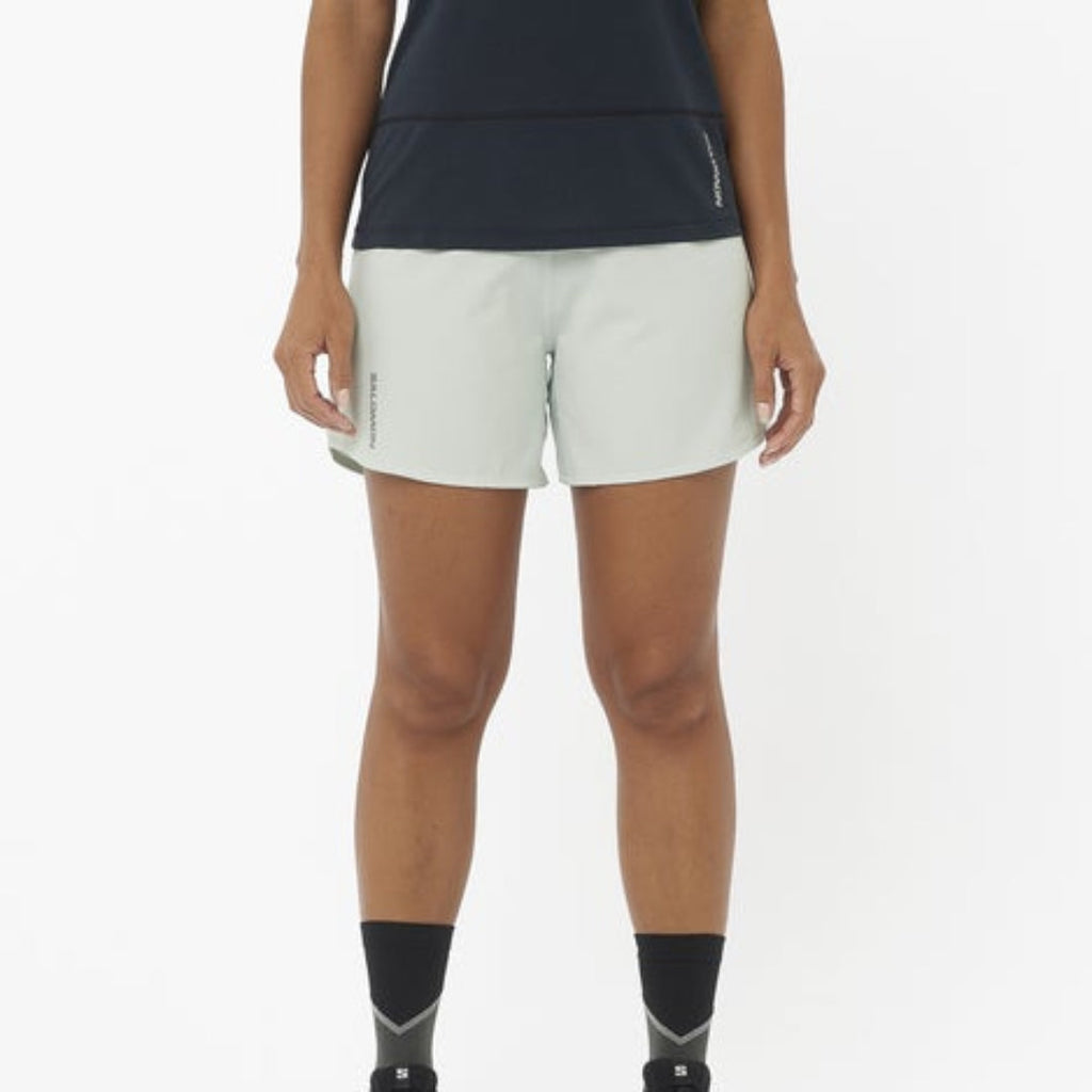Salomon Women's Cross 5 In Shorts (LC2264000)