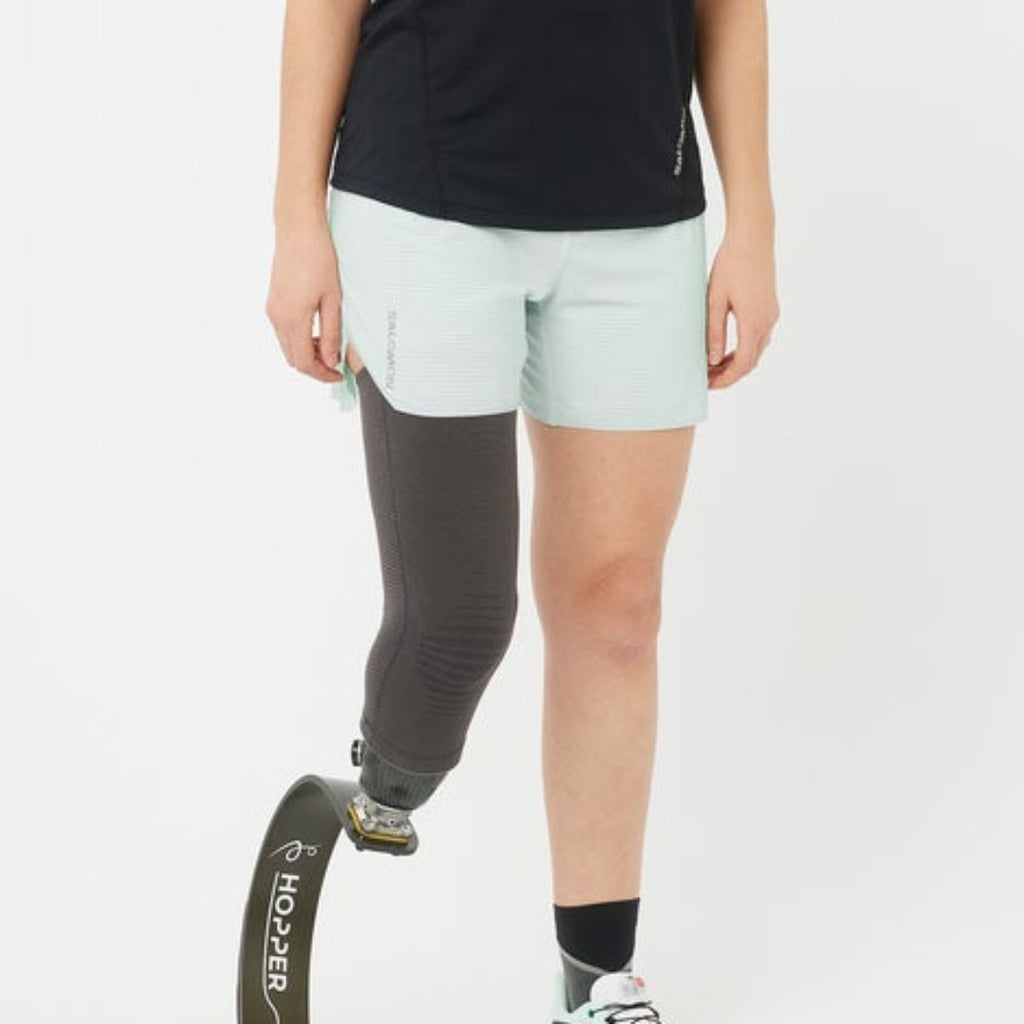 Salomon Women's Sense Aero 5'' Shorts (LC2319800)