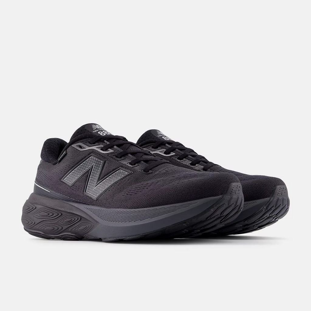 New Balance Men's Fresh Foam X 880 V15 GTX Road Running Shoes