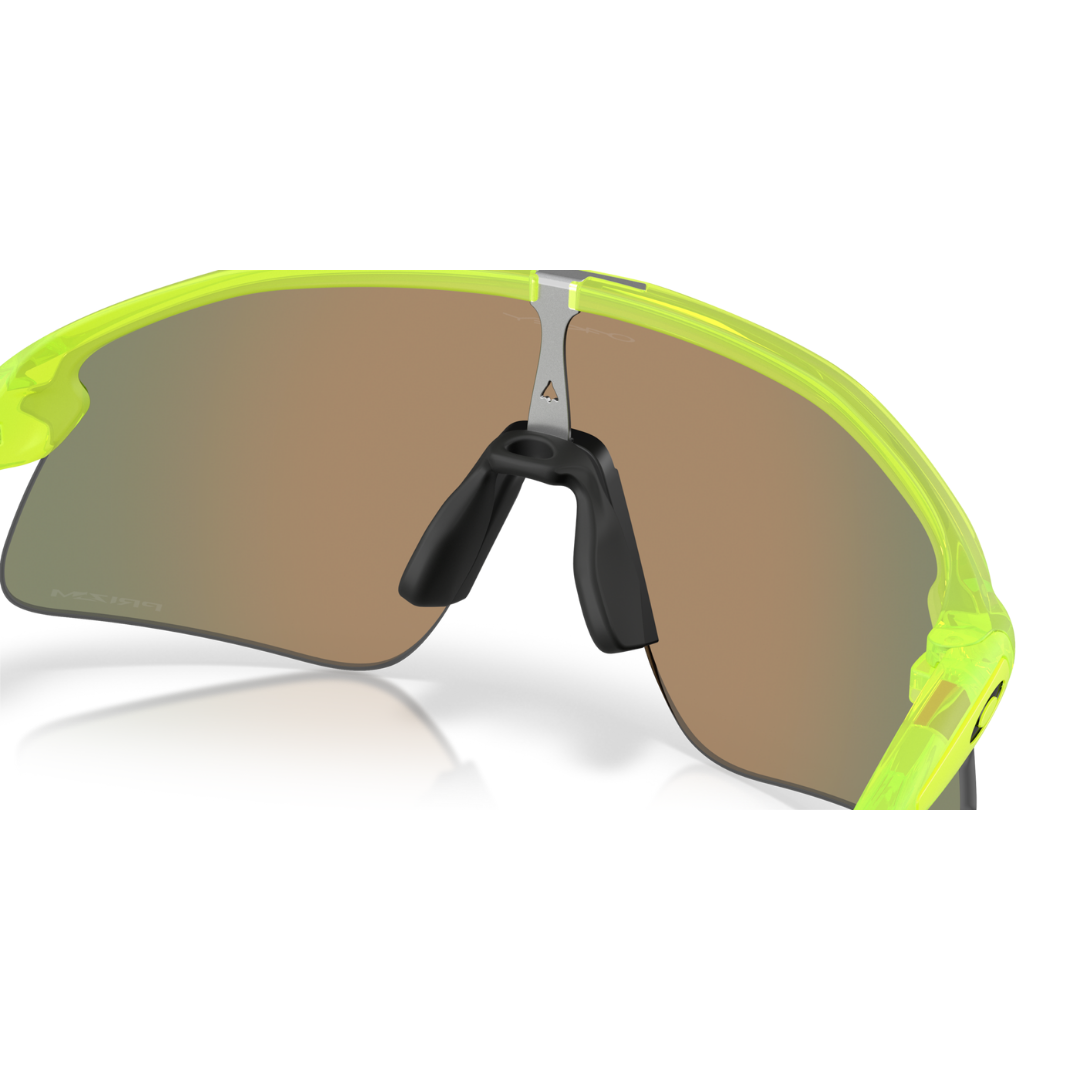 Oakley Stunt Devil Sunglasses 0OO9517-951703