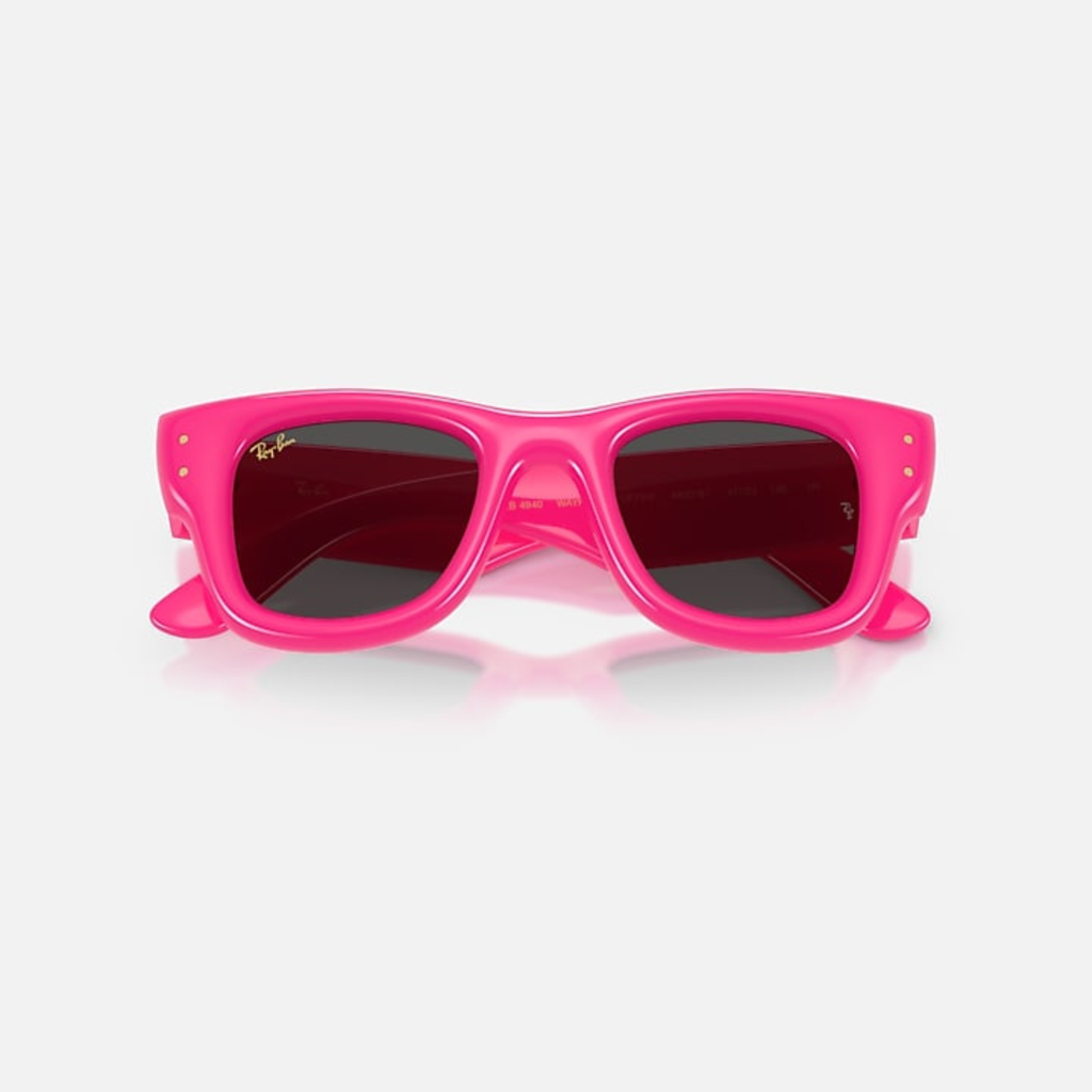 Ray-Ban RB4940 Wayfarer Puffer Sunglasses (68328747)