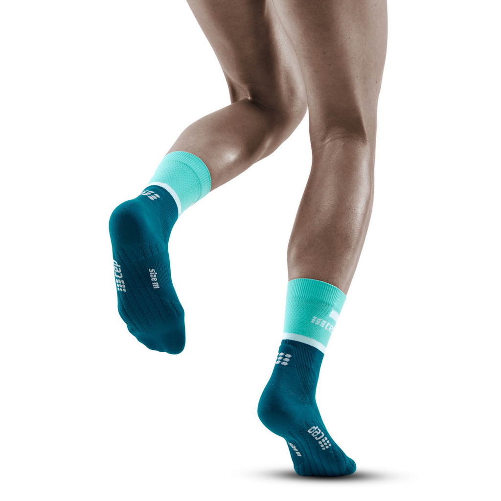 CEP Women's The Run Compression Socks Mid Cut v4