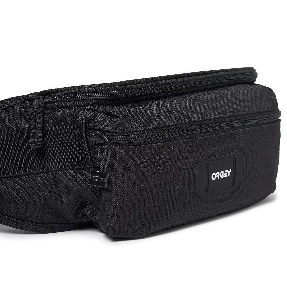 Oakley Street Belt Bag