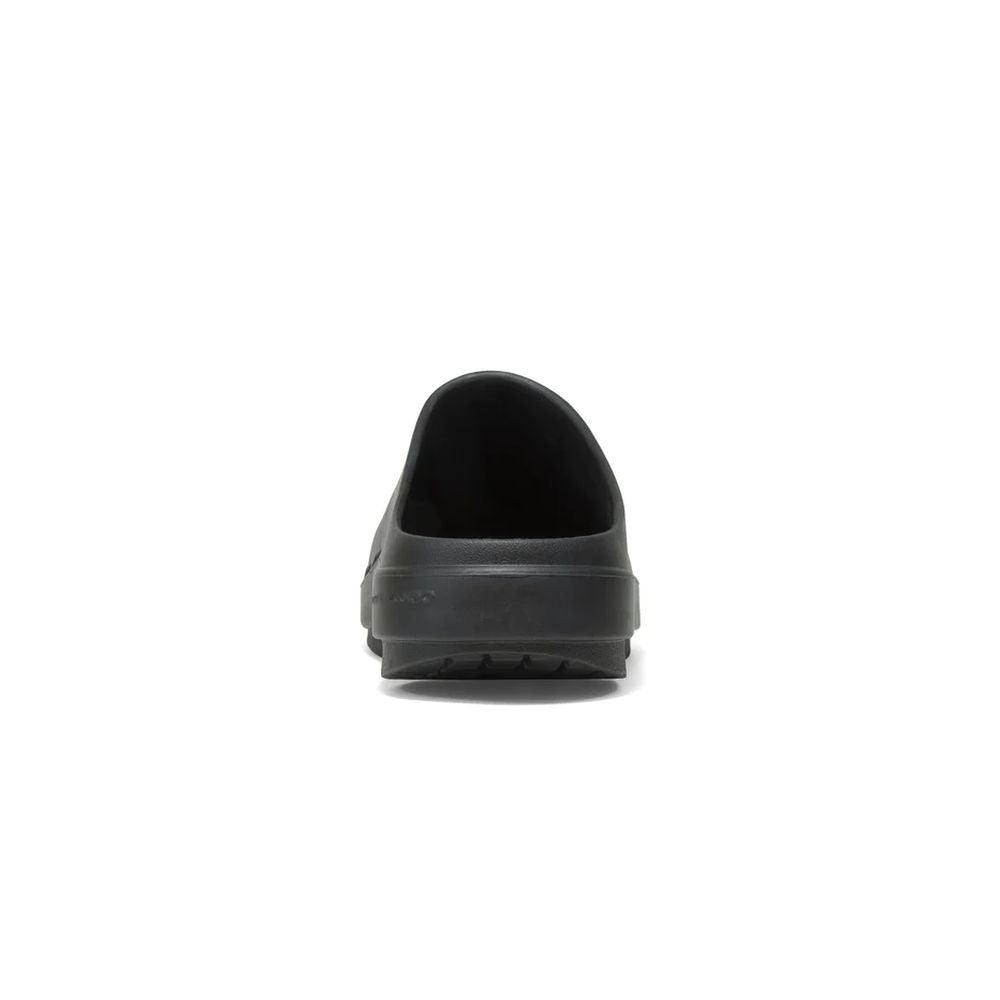Oofos Oocloog Sandal