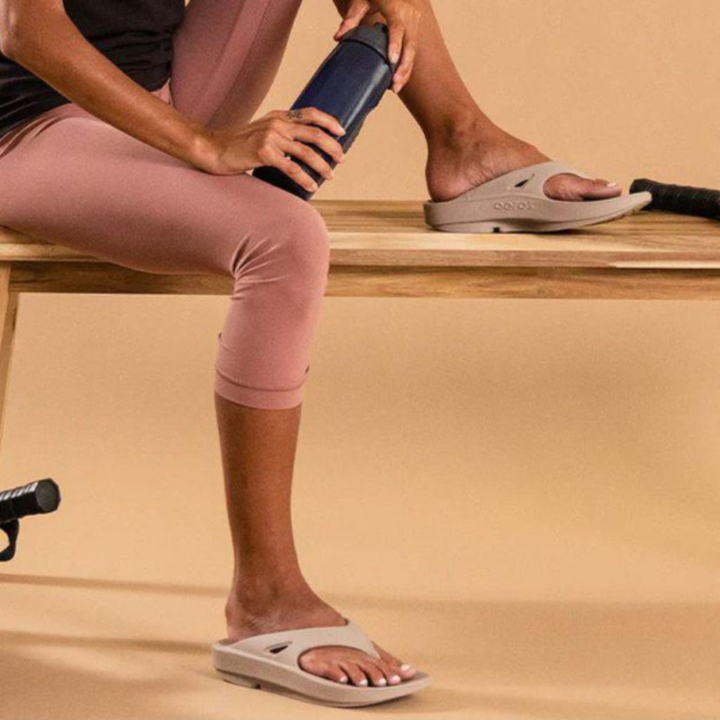 Oofos Unisex's OOriginal Sandal (OF1000)