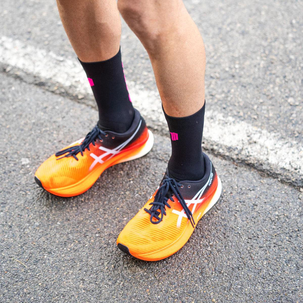 Sporcks Keep Going Black Running Socks